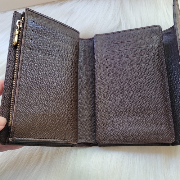 Louis Vuitton Damier Portefeuille Alexandra Trifold Wallet - Picture 9 of 16